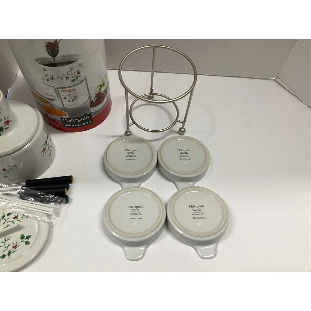 pfaltzgraff winterberry deluxe dessert fondue 16 piece set holiday